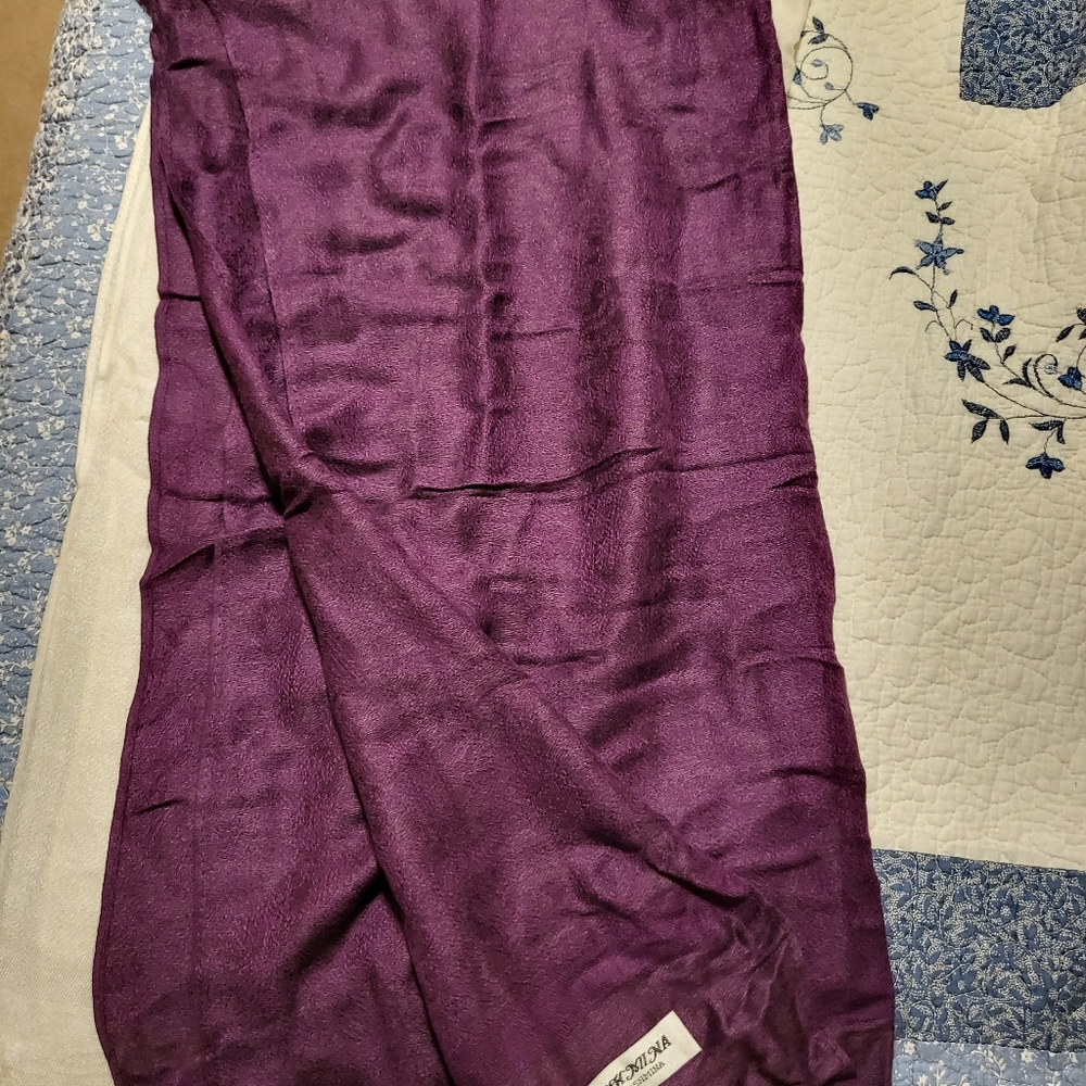 Pashmina scarf